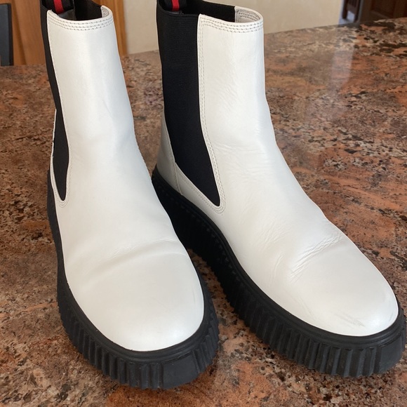 Chelsea boot - Picture 2 of 8